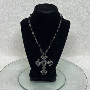 Cross and Glass Bead 9 inch Necklace